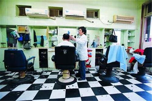 美容美发店爆料案例视频,视频爆料背后的惊人真相